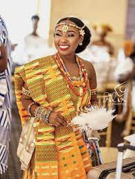 Beautiful Traditional Ghanaian Bride Kente Prilixphotos African Traditional Dresses African Fashion Women African Clothing
