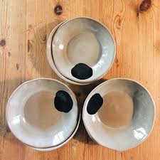 Instagram Da Erson Solak Potterylove Kizilkarakovan Sgrafitto Sgraffitopottery Handthrown Funct Wheel Thrown Pottery Functional Pottery Dog Bowls