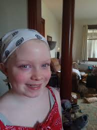 Albino girl discovers her beauty with makeup