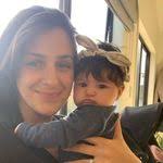 Lorena Oconnor's Instagram, Twitter & Facebook