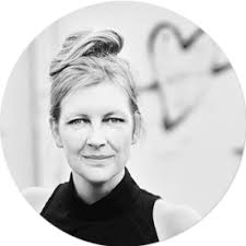 Die Geschichte hinter Doras Postkarten