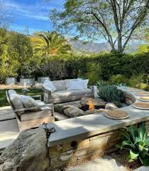 We take a beautiful piece of australian. 20 Beautiful Coastal Style Outdoor Design Ideas With A Fire Pit