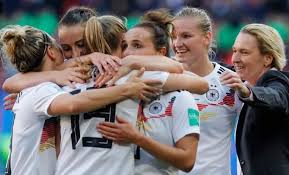 Maxifoot c'est tout le football sur internet ! Coupe Du Monde Feminine La Video Engagee De L Equipe D Allemagne Foot Inside