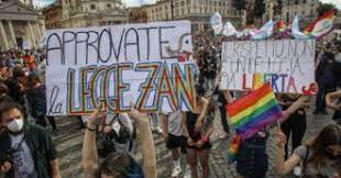 Dal 18 al 27 giugno la città si tinge di arcobaleno con una settimana di eventi, spettacoli di teatro, installazioni luminose, talk e spazi dedicati alle famiglie e, sabato 26, il gran finale all'arco della pace con ospiti speciali e performance live. 4ear4tg Ejjqkm