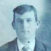 Timothy Cashen's Instagram, Twitter & Facebook