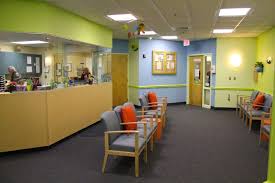 Holliston Pediatric Group By Chic Redesign Kid Friendly Waiting Room For Pediatric Practice And Hospital Portfolio Design Commercial Design Waiting Rooms