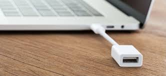 One day, my friend told me over the phone to come to the hospital then i left in this article, i'm going to show you the most accessible ways about how to charge macbook/macbook pro without charger. How To Charge Your Iphone With The New Macbook Pro