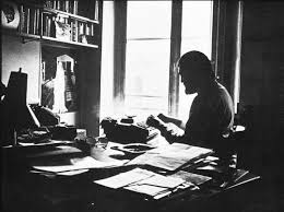 Ernesto's father, ernesto cortazar sr., was an accomplished composer respected in his field and was named president of the. Un Tal Lucas By Julio Cortazar