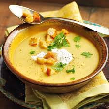 Passierte Steckrubensuppe Mit Croutons Und Kerbel Rezept Steckruben Rezepte Steckrubensuppe Suppen Und Eintopfe