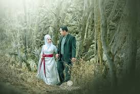 Emang sih, salah satu kendala saat pemotretan di lokasi so, if you can't get rid of them with. Foto Prewedding Islami Unik Foto Pre Wedding Casual Musli Flickr