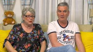The nation's hearts took a hit when hilarious gogglebox couple stephen and chris broke up, but it's clear from. 0dy2xdw6vytmjm