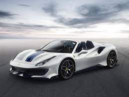 A pista without the carbon wheel options, weighed in at 1533kg i know the american version weighs more than the eu spec, but that's an awful lot considering that ferrari claims a 1280kg dry weight. Ferrari 488 Pista Spider