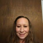 Holly Reitz's Instagram, Twitter & Facebook