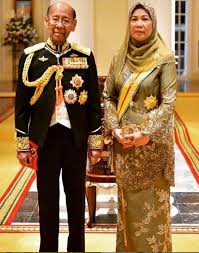 Sultanah kalsom binti abdullah. biographies.net. Kenali Wajah Wajah Raja Permaisuri Agong Pertama Hingga Yang Terkini Nona