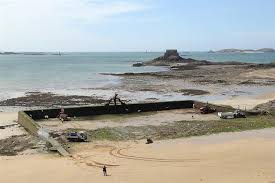 Saint Malo La Piscine De Bon Secours En Pleine Vidange Saint Malo Maville Com