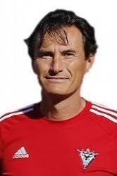 Luis Pascual's Instagram, Twitter & Facebook