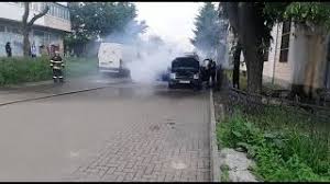 Check spelling or type a new query. Incendiu La Un Autoturism Parcat LangÄƒ Sinagoga Din FÄƒlticeni Youtube
