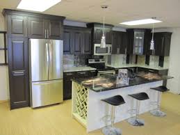 Westridge cabinets takes pride in all. Kitchen Cabinets In Calgary Ab Yellowpages Ca