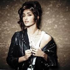 In the midst of all this, jiah khan's mother has a few questions for dr. Nafisa Khan Jiahkhan Twitter