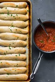 quick and easy homemade breadsticks