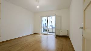 Wir haben diese 1083 mietwohnungen in berlin für sie gefunden. Bezugsfreie 2 Zimmerwohnung In Der Grunen Stadt Mit Grosser Kuche Und Balkon Ab Berlin Immobilien