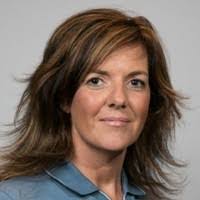 Laura Sievers's Instagram, Twitter & Facebook