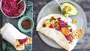 Vegetarischer Avocado Halloumi Wrap Rezept Rezepte Wraps Rezept Leckere Vegetarische Gerichte