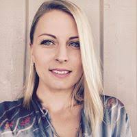 Natasha Djo a Packaging Innovation in Paris working at Chanel Paris