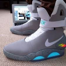 It Is So Beautiful And Exquisite Mens Nike Free Nike Mens Shoes 2011 Nike Air Max Get One Nike Shoes Only 21 N In 2020 Nike Free Shoes Sneakers Nike Nike Shoes Outlet