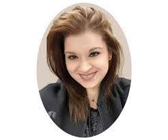 Mallory Pettit's Instagram, Twitter & Facebook