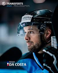 𝐓𝐞𝐝𝐝𝐲 𝐫𝐞𝐬𝐭𝐞 𝐦𝐚𝐫𝐬𝐞𝐢𝐥𝐥𝐚𝐢𝐬 𝐞𝐧 𝟐𝟎𝟐𝟓-𝟐𝟎𝟐𝟔 ! ✍️  Arrivé il y a deux ans pour s'inscrire dans le projet du club, votre  emblématique attaquant Teddy Da Costa prolonge chez les Spartiates pour  notre