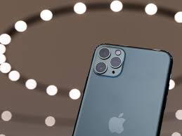 Iphone 11 Won T Charge Your Airpods And That S Ok Iphone Latest Phones Iphone 11