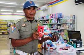 Oke disini saya akan memberikan informasi tentang tes masuk indomaret. Kepala Polisi Syariah Marahi Pegawai Indomaret Karena Menjual Kondom