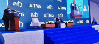 وضع وزير الإسكان المصري، عاصم الجزار، والرئيس التنفيذي لمجموعة طلعت مصطفى، هشام طلعت مصطفى، اليوم الأحد، حجر الأساس لإنشاء مدينة نور، بالشراكة بين الشركة العربية للاستثمار العمراني، إحدى الشركات التابعة لمجموعة. A1alxllvrtswcm