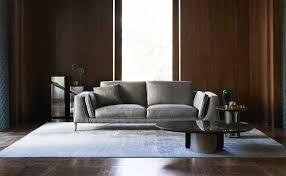 È questa la filosofia dei salotti moderni e un divano angolare piccolo s'inserisce molto. Ferdinand Modular Upholstered Sofa Modern Sofa Design Mobili Set Divano Piccolo Divano