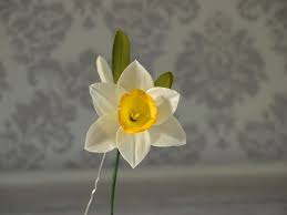 Daffodil Bridal Hair Pin White Daffodil Wedding Hair Pin Etsy Bridal Gifts Floral Accessories Hair Floral Hair Pins