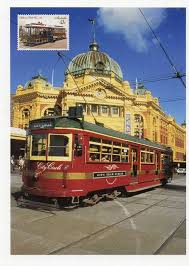 Au 323614 W Class City Circle Tram With Flinders Street Rail Station In Background Melbourne Australia Melbourne Trip Victoria Australia Australia Vacation