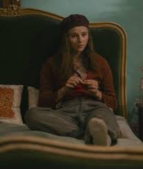 Jojo betzler & elsa korr captain klenzendorf (jojo rabbit) Elsa Korr Love Interest Wiki Fandom