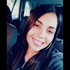 Daisy Vidal's Instagram, Twitter & Facebook