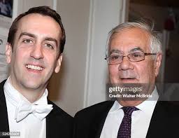 139 Frank Berman Photos & High Res Pictures