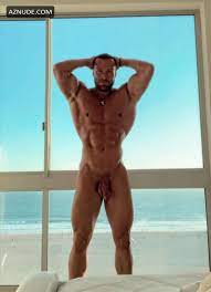 AZNude Men
