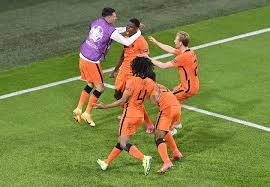 Belanda melandeni ukraina pada laga grup c euro 2020. Hasil Euro 2020 Belanda Vs Ukraina 3 2 Bola Tempo Co