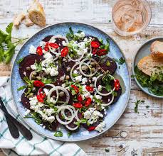 5 Minuten Rote Bete Salat Mit Kapern Und Feta Blitzschnell Gemacht Fur Dich Allein Oder Eine Ganze Hungrige Meute Gourmetguerilla S Foxy Food