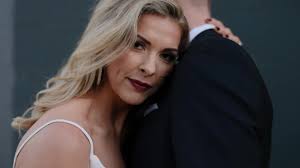 If you had one piece of advice to give to someone whose currently planning  their wedding…, …WHAT WOULD YOU TELL THEM? 💍, please leave a piece of  advice in the comments + I’d love to share it + tag you ...