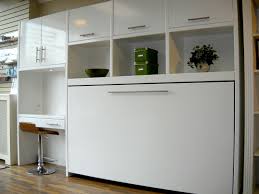 Losung Fur Kleine Raume 21 Wandbett Ideen Mobel Zenideen Wandbett Bett Mit Schreibtisch Schreibtisch Modern