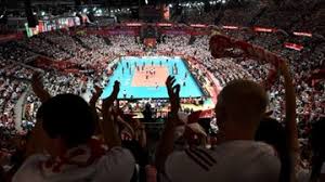 Ze zwycięstw cieszyli się też mistrzowie olimpijscy francuzi oraz włosi, którzy na czempionat starego. Lk8ikhdg6 Uu M