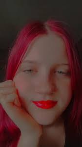 Kyra Carlson's Instagram, Twitter & Facebook