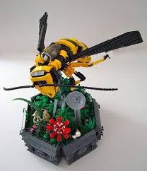 Protector Of The Great Queen Lego Projects Cool Lego Lego