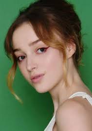 Fan Casting Hannah Dodd as Kate Ayres in Weyward