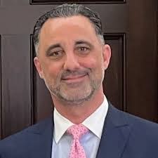 Christopher Neer's Instagram, Twitter & Facebook